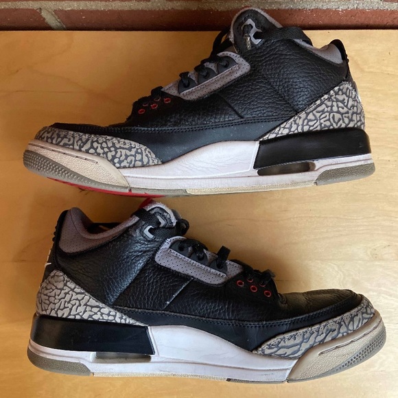 Jordan 3 Retro Black Cement - Picture 3 of 9